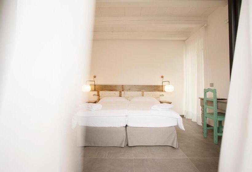 2 Bedrooms Apartment Lake View, Sunset Residence