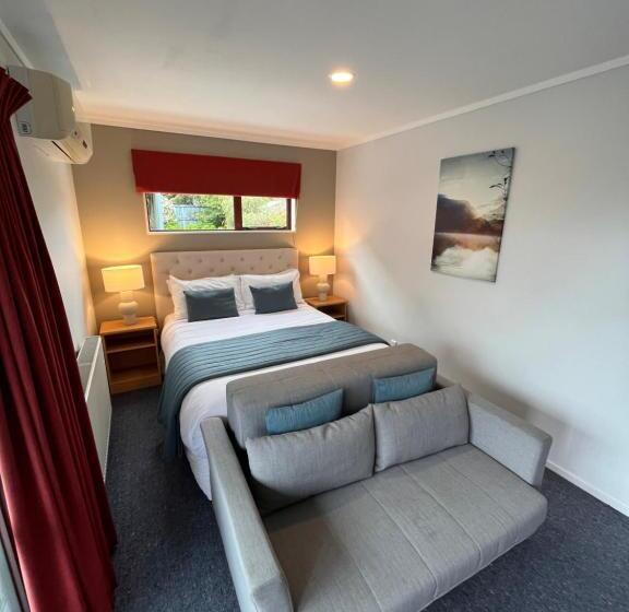 Апартаменты Семейные 1 Спальня, Adventure Lodge And Motels And Tongariro Crossing Track Transport