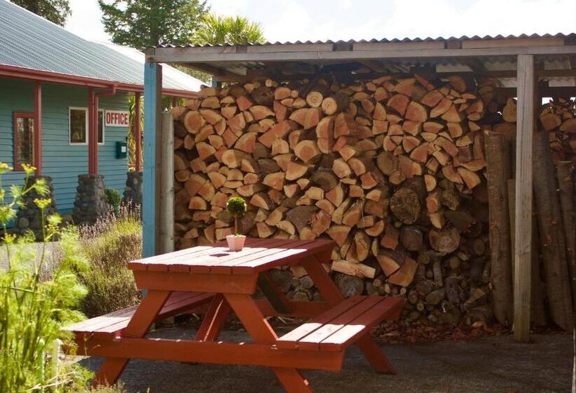 חדר אקונומי, Adventure Lodge And Motels And Tongariro Crossing Track Transport