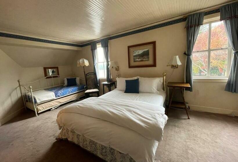 高级三人间, Orcas