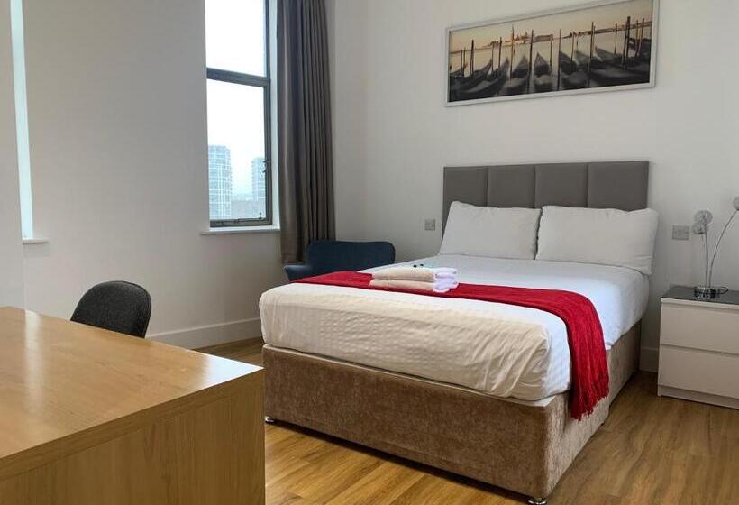 Номер Стандарт Совместная Ванная, London City View