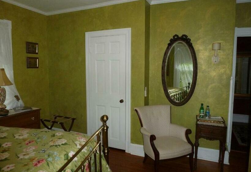 Студия Deluxe, Back Inn Time B&b