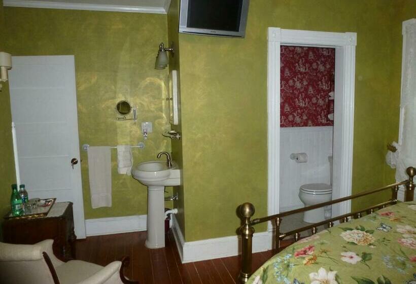 Студия Deluxe, Back Inn Time B&b