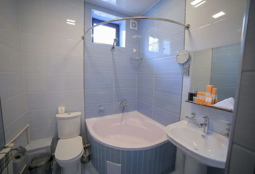 Quarto standard, Asmald Palace