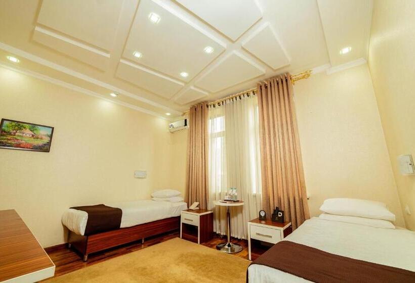 Номер Стандарт, Asmald Palace