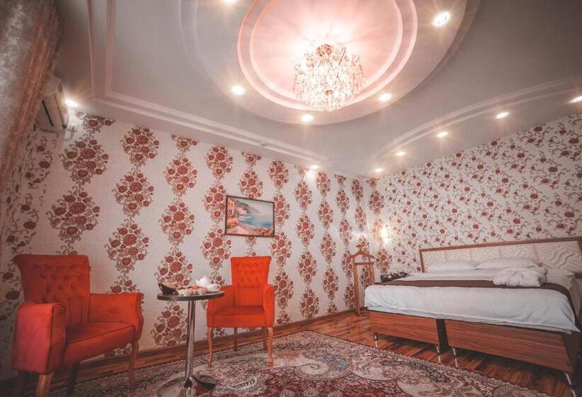패밀리 스위트, Asmald Palace