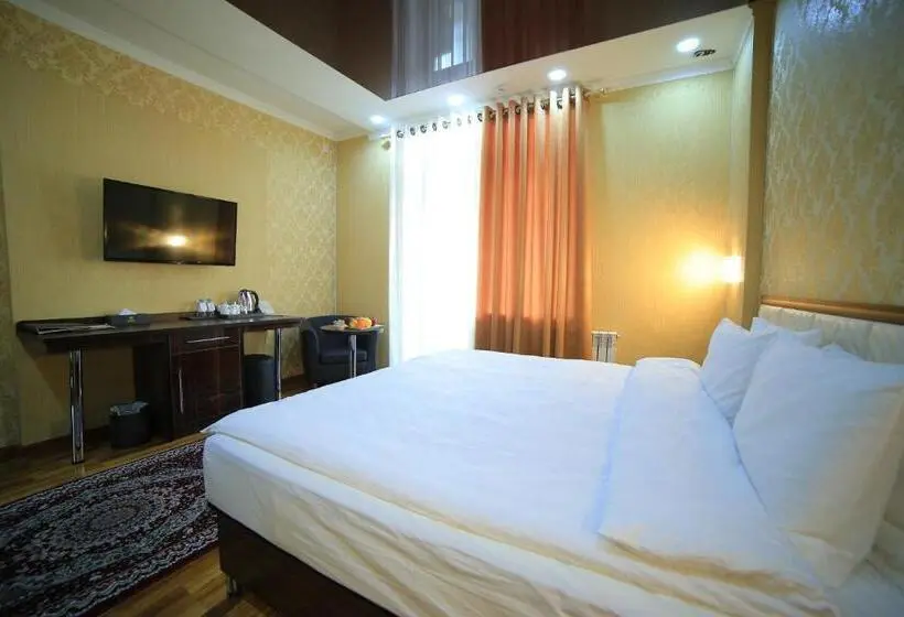 Suite com Varanda, Asmald Palace