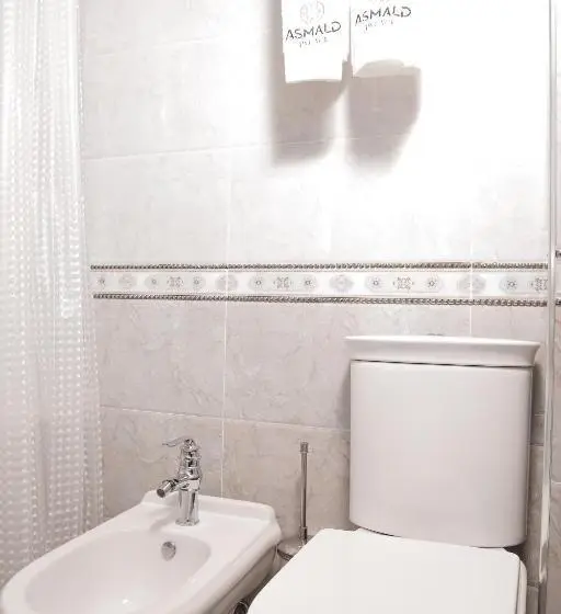 Suite Executiva, Asmald Palace