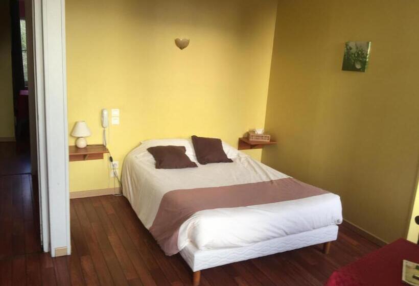 标准间, Au Père Tranquille