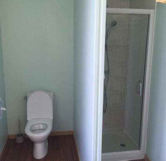 家庭间, Au Père Tranquille