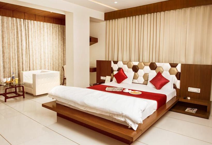 皇家房间, Fun City