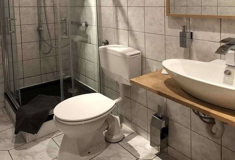 شقة غرفتين, Landlust