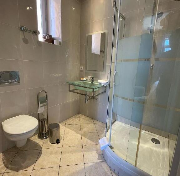 اتاق استاندارد با بالکن, Ostan Hôtel Boutique