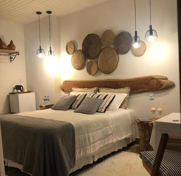 جناح سرير ملكى, Aconchego Da Roça