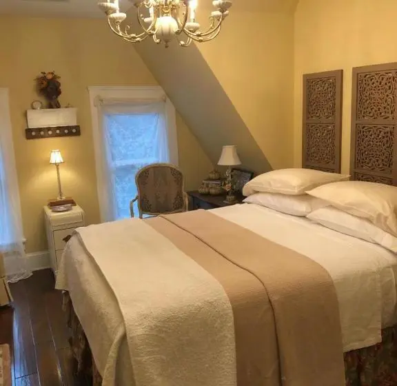 スタンダードルーム, Riverside Gables Bed And Breakfast