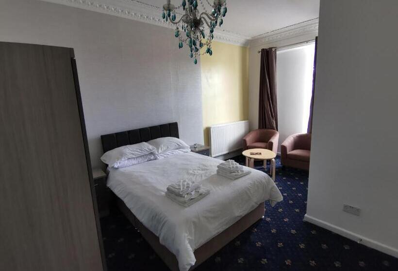 标准间, The Cat Inn