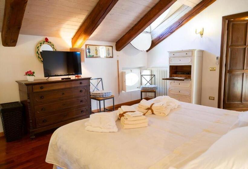 חדר דלוקס נוף לגינה, Palazzo Sismonda