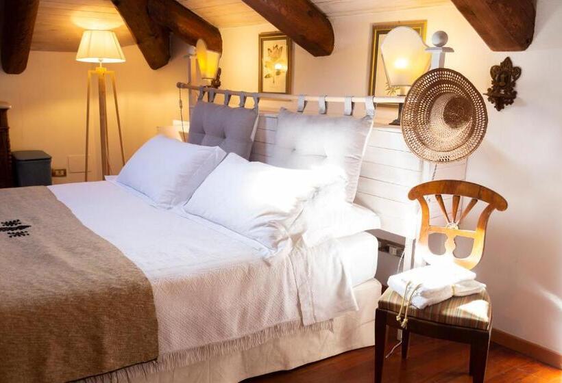 Номер Deluxe, Palazzo Sismonda