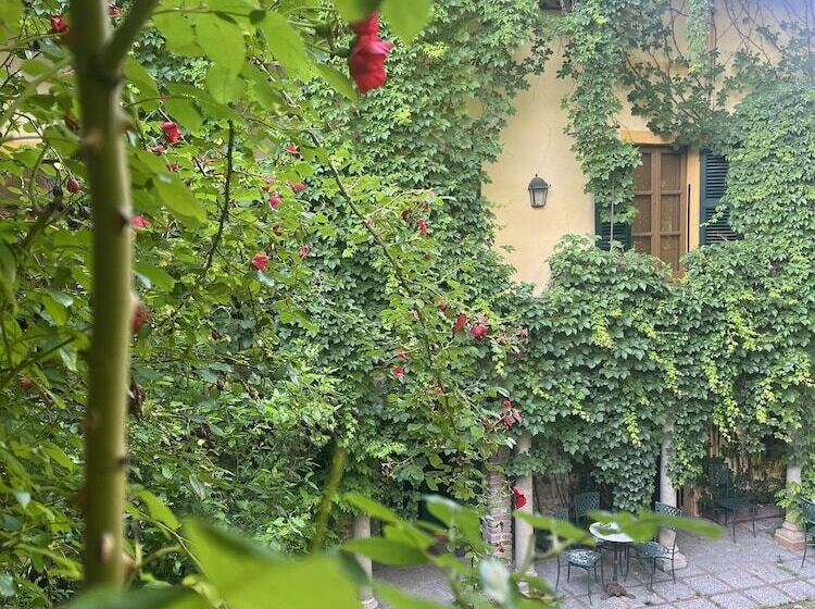 חדר דלוקס, Palazzo Sismonda