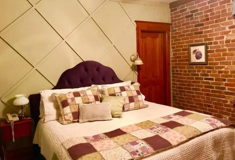 キングサイズベッドのスタンダードルーム, Bross Hotel B & B