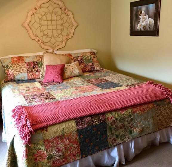 غرفة قياسية سرير كينج, Bross Hotel B & B