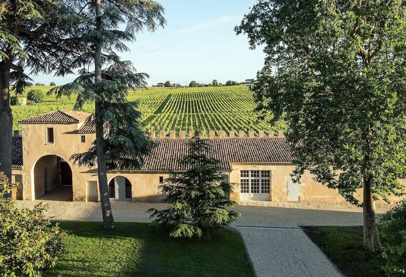 جناح, Château Lafaurie Peyraguey Hôtel & Restaurant Lalique