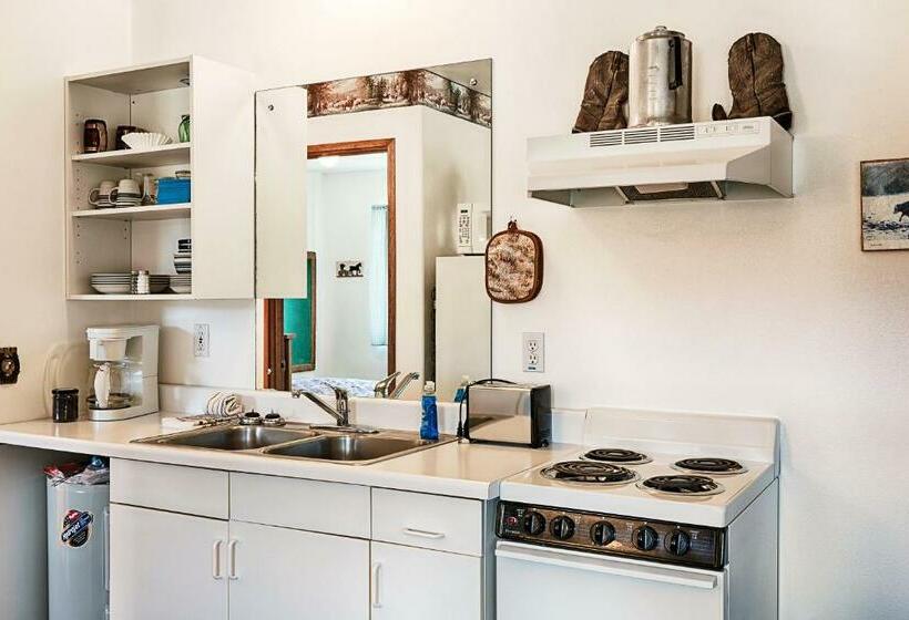 منزل غرفة نوم واحدة, Eden Valley Ranch