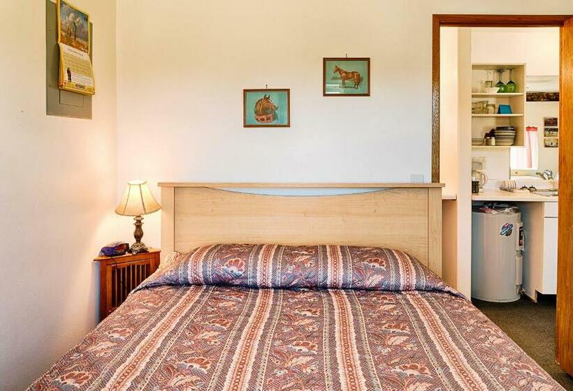 منزل غرفة نوم واحدة, Eden Valley Ranch