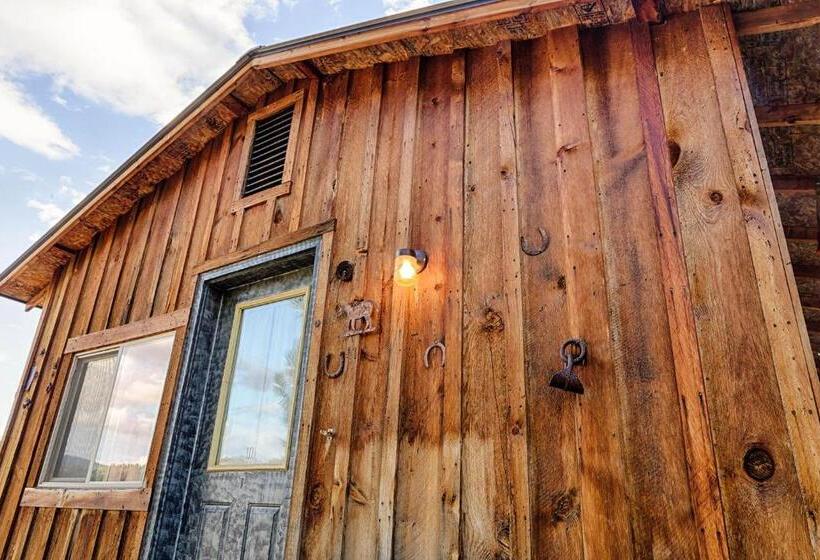 منزل غرفة نوم واحدة, Eden Valley Ranch