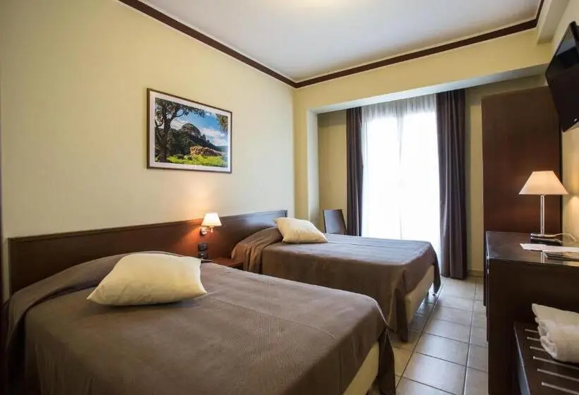 Economy-huone, Vittoria