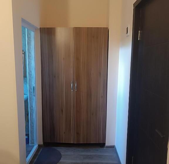 اتاق استاندارد, Guest House Irakli