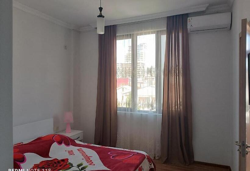 اتاق لوکس, Guest House Irakli