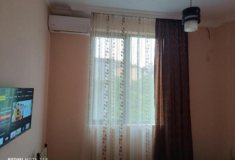 اتاق استاندارد, Guest House Irakli