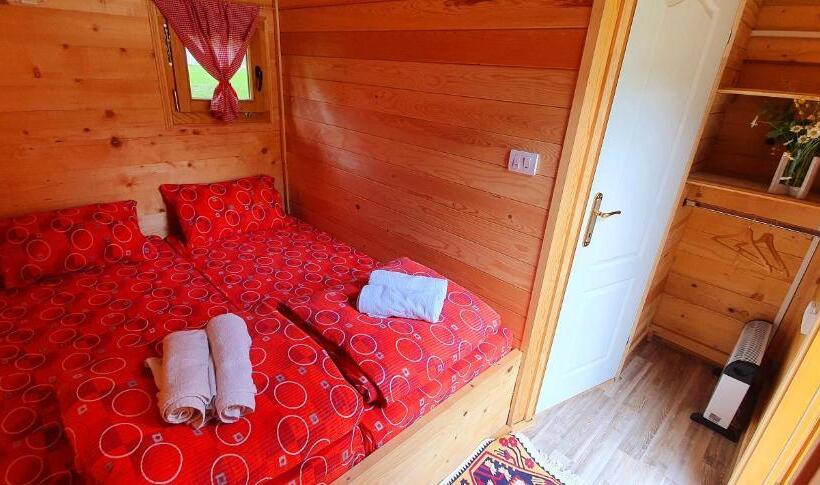 ویلای استاندارد با چشم‌انداز باغ, Rafting Centar Rt