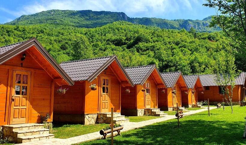 ویلای استاندارد با چشم‌انداز باغ, Rafting Centar Rt