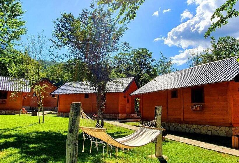 بانگلوی استاندارد, Rafting Centar Rt