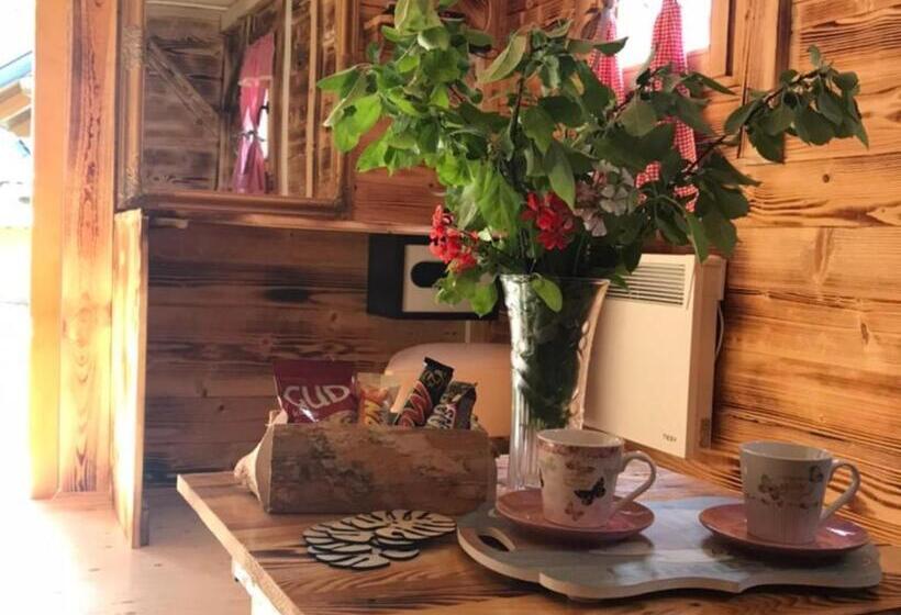 خانه 1 خوابه, Rafting Centar Rt