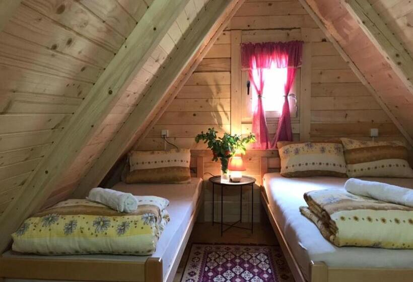 خانه 1 خوابه, Rafting Centar Rt