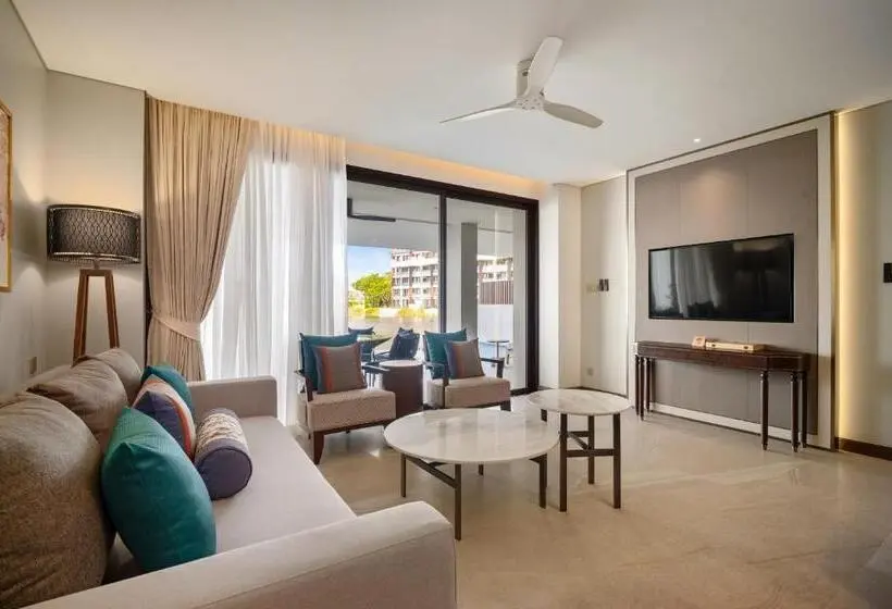 Huoneisto 1 Makuuhuone Pohjakerros, Angsana Oceanview Residences Building 3 In Laguna By Banyan Living