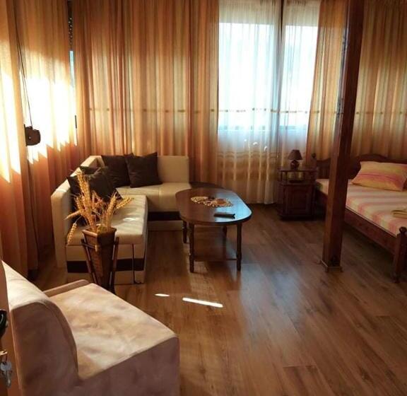 חדר סטנדרט, Ambrozia