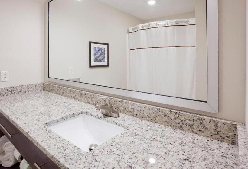 غرفة قياسية فردية, Grandstay Hotel & Suites