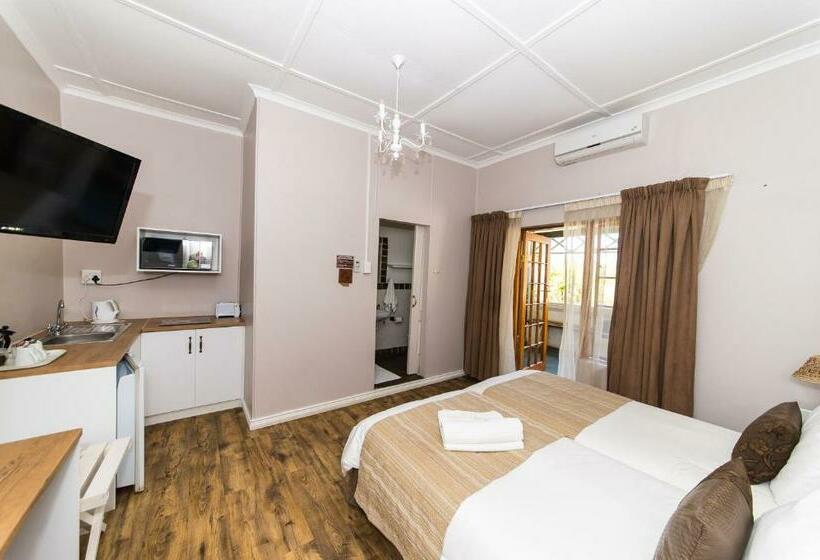 غرفة ديلوكس, Okiep Country