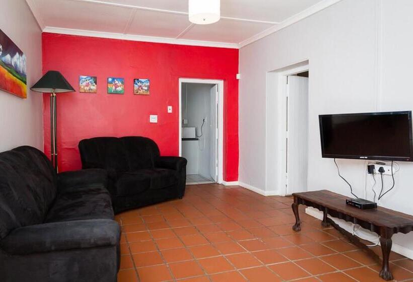 منزل 3 غرف نوم, Okiep Country