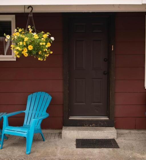 غرفة عائلية, Pitchwood Inn