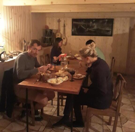 اتاق استاندارد, Maxvshi