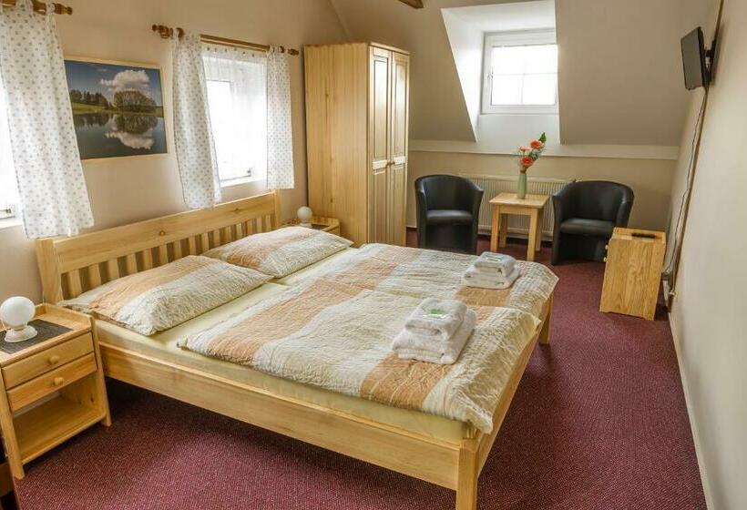 Номер Стандарт, Penzion U Candru