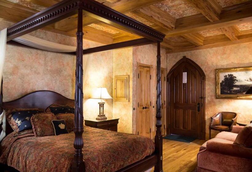 إستوديو قياسى مطلّ علي الحديقة, Landoll's Mohican Castle