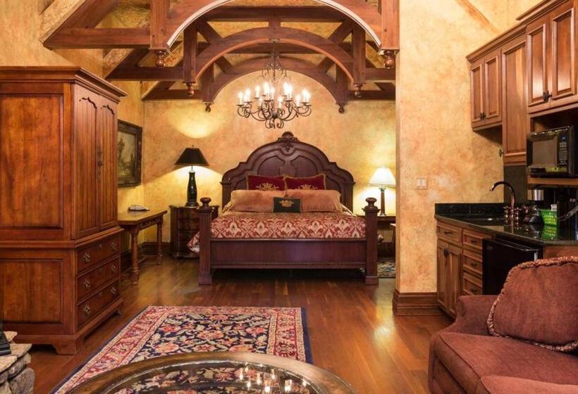 إستوديو قياسى سرير كينج, Landoll's Mohican Castle