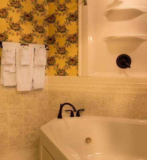 إستوديو قياسى, Landoll's Mohican Castle