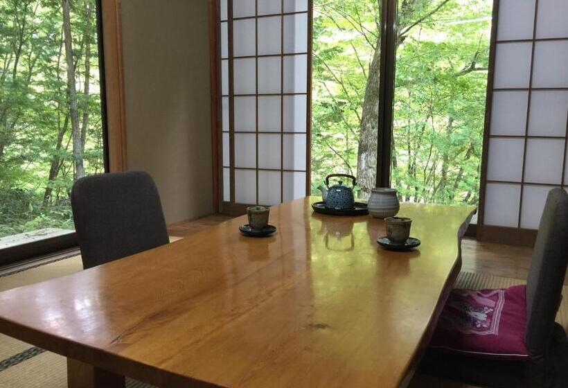 高级套房, Takimi Onsen Inn That Only Accepts One Group Per Day
